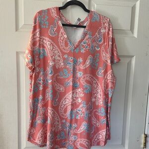 Honeyme Coral Paisley V-Neck Short Sleeve Top